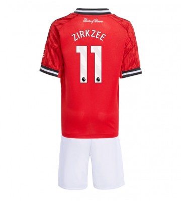 Manchester United Joshua Zirkzee #11 Primera Equipación Niños 2025-26 Manga Corta (+ Pantalones cortos)